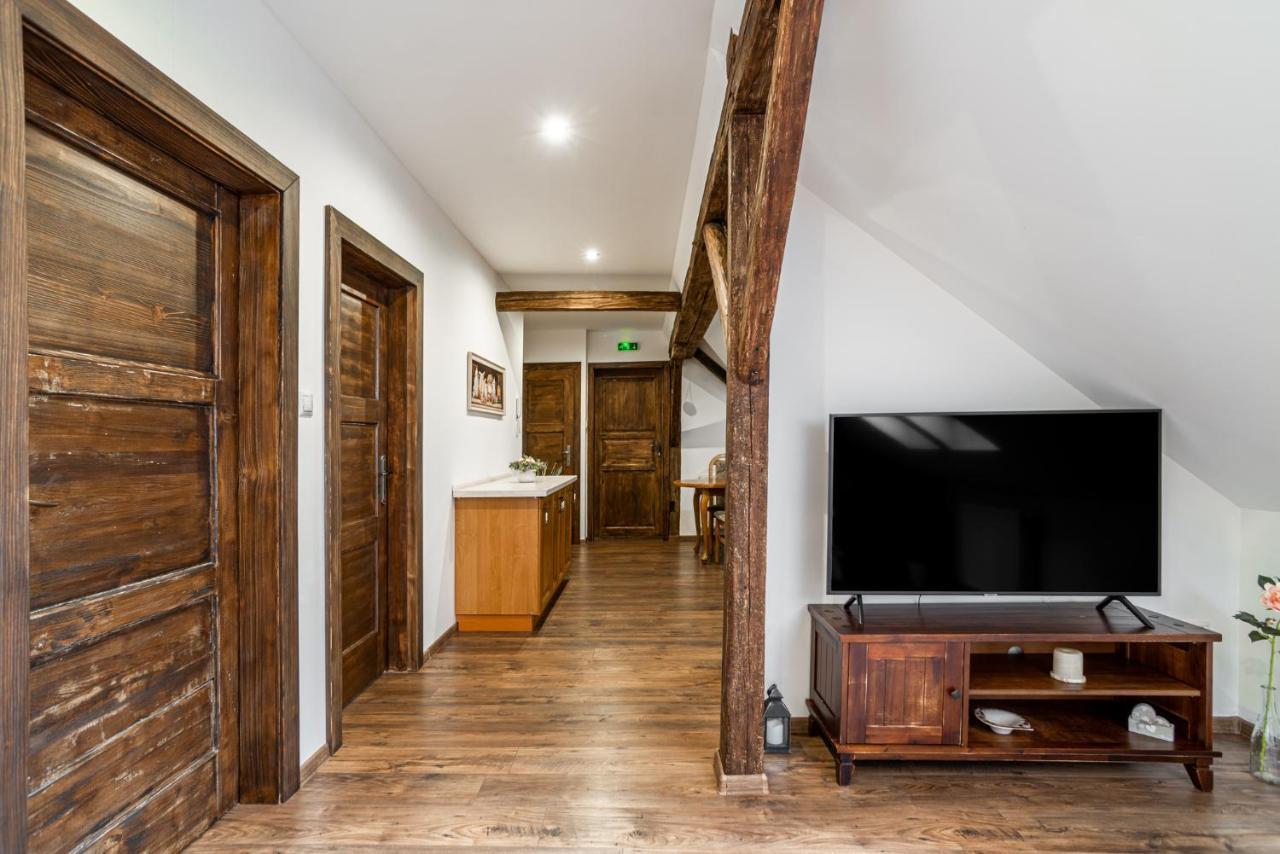 Apartmany In Veritas Mikulov Buitenkant foto